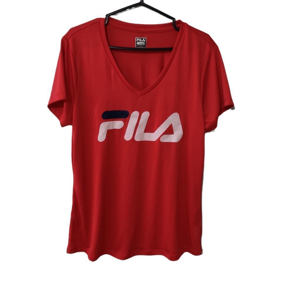Fila red V-neck shirt short sleeve T shirt size large